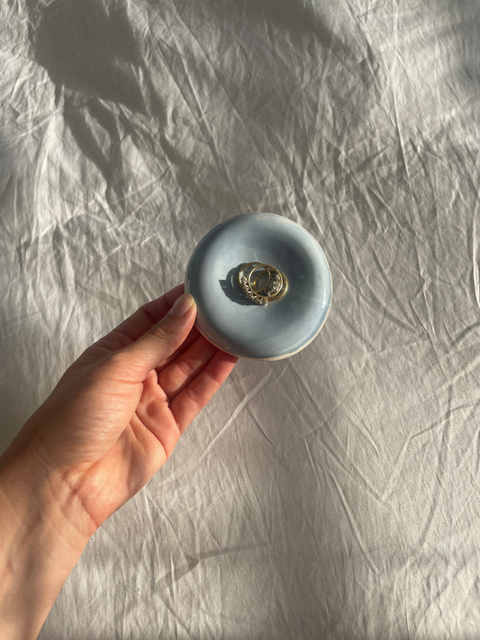 Cushion plate